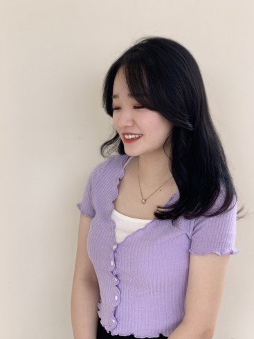 新居　美玖