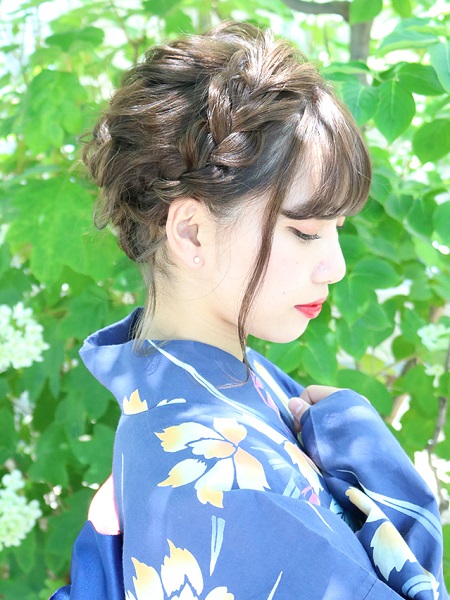 浴衣 ネイル ヘアアレンジはshu 美容室シュウ にお任せ 夏や花火大会をトータルに楽しもう